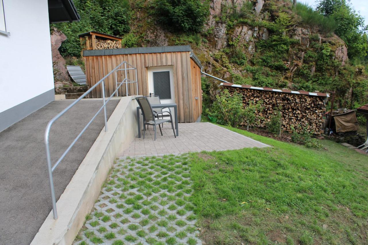 Ferienhaus Rauhfelsen Baiersbronn Bagian luar foto